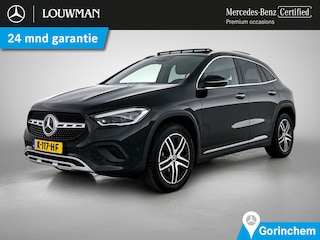 Mercedes-Benz GLA 200 Business Solution Luxury Trtekhaak | Panorama Schuif-Kanteldak | Apple CarPlay | Achteruitrijcamera | Soundsysteem | Inclusief 24 maanden MB Certified garantie voor Europa.