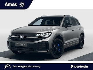 Volkswagen Touareg 3 GP R Edition 3.0 eHybrid 340 kW / 462 PK SUV 8 versn. Tiptronic | Trekhaak | Panoramadak | Elelktrisch verstelbare voorstoelen |