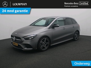 Mercedes-Benz B-klasse 180 Business Solution AMG AMG Line | Night Pakket | Achteruitrijcamera | Dodehoekassistent | Easy-Pack Achterklep | Inclusief 24 maanden MB Certified garantie voor Europa.