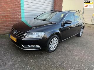 Volkswagen Passat Variant 1.6 TDI Comfortline BlueMotion NAV.+Clima Bj:2012 NAP!