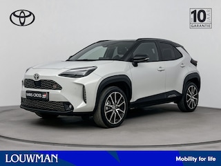 Toyota Yaris Cross 1.5 Hybrid GR Sport | Carplay | Parkeercamera | Stoelverwarming |