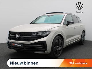 Volkswagen Touareg 3.0 TSi eHybrid 4MOTION R Edition 463PK Aut. Pano-Schuifdak, Nachtzicht Camera, Trekhaak,  Dynaudio, 21" LM Velgen, Puglia Leder, Keyless, Alarm, Stoel-Stuurverwarming, Matrix-LED Verlichting