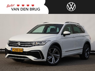 Volkswagen Tiguan 1.4 TSI eHybrid R-Line 245 PK DSG | Navigatie | Adaptieve cruise control | Digitale cockpit | Stoel en stuurverwarming | Electrische achterklep | Side assist | Led plus | Camera | Electrische trekhaak