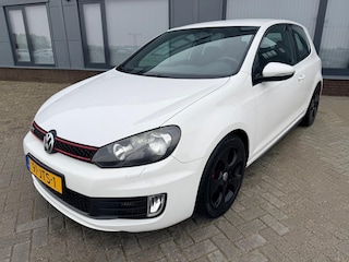 Volkswagen Golf 2.0 GTI // Org nl. Auto // Navi // Clima // stoelverwarming //