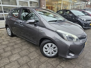 Toyota Yaris 1.5 Full Hybrid Aspiration Camera/Navi