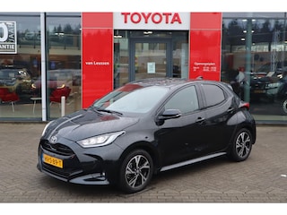 Toyota Yaris 1.5 HYBRID 115 DYNAMIC COMFORT-PACK BLIND-SPOT STOEL/STUURVERWARMING PARK-SENSOREN CAMERA NL-AUTO