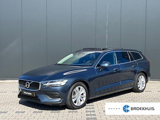 Volvo V60 2.0 B3 Momentum Business | Panoramadak | Trekhaak | Adaptieve Cruise control | Camera | Parkeersensoren voor en achter | Apple Carplay/Android auto |