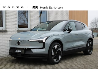 Volvo EX30 Single Motor Extended Range Plus Europa 69 kWh | Vapour grey metallic | Zwart dak | Extra getint glas | | Stoelverwarming | Stuurwielverwarming | Elektrisch verstelbare stoelen met memory functie | Adaptieve Cruise Control | Pilot Assist | Harman Kardon |  Camera achter | Keyless entry | 19'' Lichtmetalen velgen | Warmtepomp | Google Maps | Google Assistant | Blis | Preconditioning | Digital Key Plus | Elektrische achterklep |