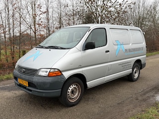 Toyota HiAce 2.5 D4-D 90 APK 03-2026 NAP