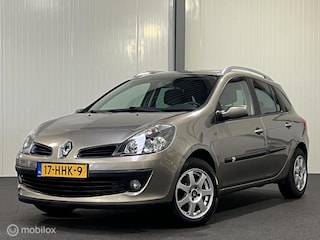 Renault Clio Estate 1.6-16V Dynamique AUTOMAAT [ NAP cruise airco ]