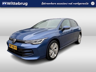 Volkswagen Golf 1.5 eHybrid Life Edition 17"LMV / App.Connect / Stoel-, stuurverwarming