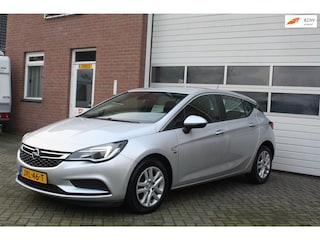 Opel Astra 1.6 CDTI 120 Jaar Edition Garantie, Nederlandse Auto, 5Deurs, Apple Car Play, Navigatie, Park Sensoren.
