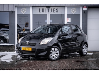 Toyota Yaris 1.3 VVTi Comfort I NL-auto I Airco I Trekhaak I DAB I Elek.pakket I NAP