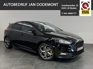 Ford Focus 2.0 ST | NAVIGATIE | CRUISE control | RECARO