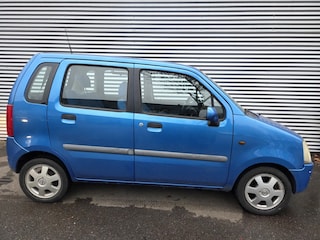 Opel Agila 1.2-16V Elegance