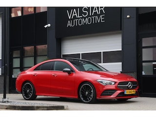 Mercedes-Benz CLA 200 Premium Plus | AMG | Sfeerverlichting | Panorama | Groot scherm