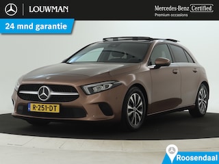 Mercedes-Benz A-klasse 200 Business Solution | Panoramadak | Stoelverwarming | LED | Car Play | Parkeerpakket met Camera | Inclusief 24 maanden Mercedes-Benz Certified garantie voor Europa.