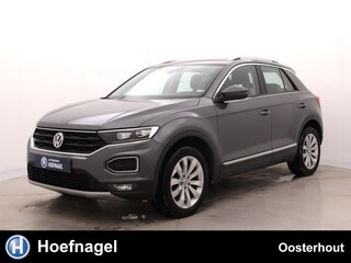 Volkswagen T-Roc 1.5 TSI Sport | Automaat | Adaptive cruise | Stuur & Stoelverwarming | CarPlay | Camera