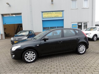 Hyundai i30 2.0i Style 2.0
