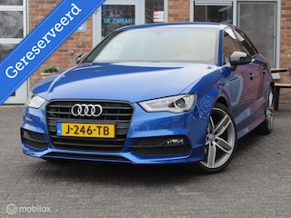 Audi A3 Limousine 1.4 TFSI CoD S-Line|Sepang-blauw/Black Optiek|Keyless Entry/Go|19 inch|Stoelverwarming.