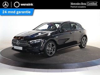 Mercedes-Benz A-klasse 250e Business Solution AMG | Panoramaschuifdak | Night | Achteruitrijcamera|  Stoelverwarming voor | LED koplampen |