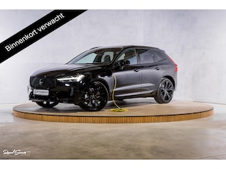 Volvo XC60 2.0 T8 Plug-in hybrid AWD Plus Black Edition | Luchtvering | Harman Kardon | Adaptieve cruise | Panorama dak | Nieuw |