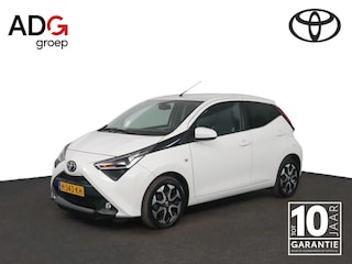 Toyota Aygo 1.0 VVT-i x-joy | Apple Carplay/Android Auto | Climate Control | Lichtmetalen Velgen | Parkeercamera |