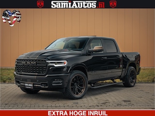 Dodge Ram 1500 Limited Night H.O 540HP 706Nm | Massage + Full Option | De Meest Luxe en Volle Pick-Up in zijn Klasse | Comfortabele Dubbele Cabine met Royale 5 Zitplaatsen | BPM vrij | Nu Leverbaar uit Voorraad | Voorraad Nr 2353 - 5412