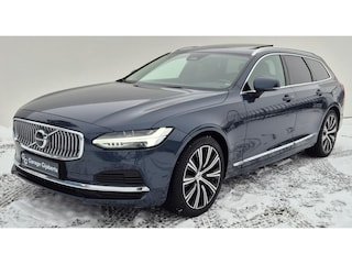 Volvo V90 2.0 T6 Phev AWD Plus 19” Wielen - Panoramadak - Trekhaak – Harman Kardon Audio -  Camera achter - Climate - Privacy Glass – Zwart lederen Interieur – Electrisch bedienbare voorstoelen met memory- Achterbank verwarming - Voorruit verwarming