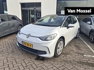 Volkswagen ID.3 Pure Oranje Edition 52 kWh | DEMO | PARKEERSENSOREN | APPLE CARPLAY / ANDROID AUTO |