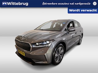 Skoda Enyaq iV 60 / Navigatie / LM 19 inch / LED Matrix / Parkeersensoren A