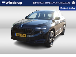 Skoda Karoq 1.5 TSI ACT Sportline Business / PANODAK / NAVI/ APP.Connect / Elektr. Trekhaak / CAMERA / 19"LMV