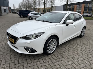 Mazda 3 2.0 GT-M HUD LEER STOELVW LED PDC.