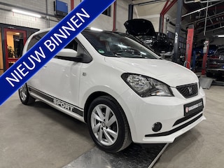 Seat Mii 5DRS 1.0 Sport Dynamic Navigatie / Panoramadak / Stoelverwarming