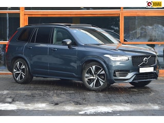 Volvo XC90 T8 Ultimate Dark LONG RANGE | Luchtvering | Trekhaak | Ventilatie Stoelen | Panoramadak | 360° Camera | Harman/Kardon