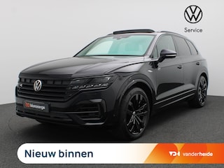 Volkswagen Touareg 3.0 TSi eHybrid 4MOTION R 463PK Aut. Pano-Schuifdak, Trekhaak, Keyless, Alarm, Side Assist, Head-Up Display, Stoel-Stuurverwarming, 21" LM Velgen