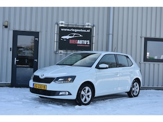Skoda Fabia 1.2 TSI JOY. Clima, Cruise, NAV, Stoelverwarming, PDC!
