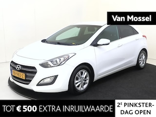 Hyundai i30 1.6 GDi GO! 2016