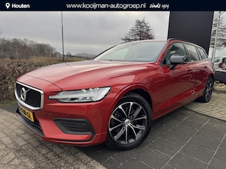 Volvo V60 2.0 B3 Momentum met Winterwielen, BTW-Auto, Origineel Nederlands, Trekhaak, Lederen Bekleding, Enz...