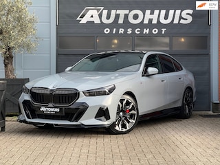 BMW 520i High Executive Edition M Stuurverwarming/ Stoelventilatie/ 20"/ Glazendak/ Memoryseats/ 360Camera/ M Gordels/
