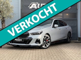BMW 520i High Executive Edition M Stuurverwarming/ Stoelventilatie/ 20"/ Glazendak/ Memoryseats/ 360Camera/ M Gordels/