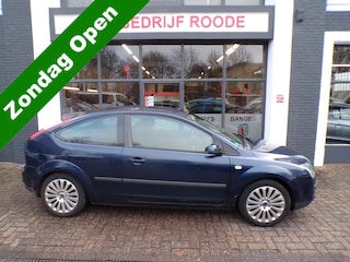 Ford Focus 1.6-16V Titanium 09-2026 APK!