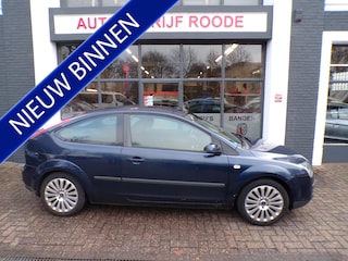 Ford Focus 1.6-16V Titanium 09-2026 APK!