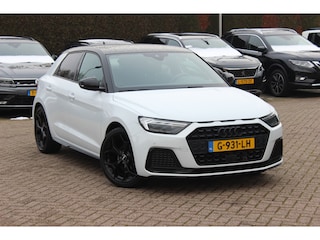 Audi A1 Sportback 25 TFSI epic / Navigatie / Parkeerhulp V+A / 18'' / Stoelverwarming / ACC / Getint glas