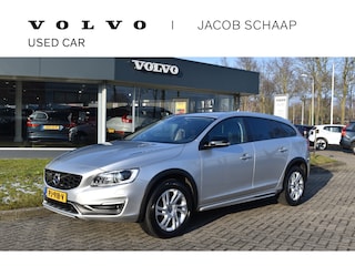 Volvo V60 D3 150PK Automaat Momentum | Trekhaak | Stoelverwarming | Camera
