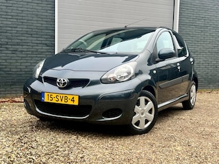 Toyota Aygo 1.0-12V Comfort Navigator | NL AUTO | NAP | AIRCO | NAVIGATIE | TREKHAAK