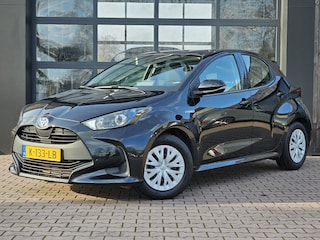 Toyota Yaris 1.5 Hybrid Active | Automaat | Navi | Keyless | Lane Assist | Adaptive Cruise | LMV | Camera |