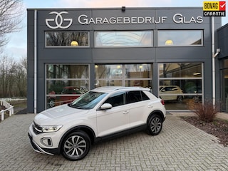 Volkswagen T-Roc 1.5 TSI style camera - stoel-stuurverw.