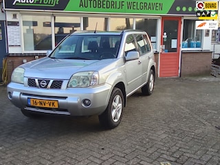 Nissan X-Trail 2.2 dCi Elegance