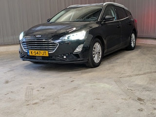 Ford Focus Wagon 1.0 EcoBoost Hybrid Titanium X Business Trekhaak | Full LED | Camera | Parkeersensoren | Full map navigatie | Climate control |